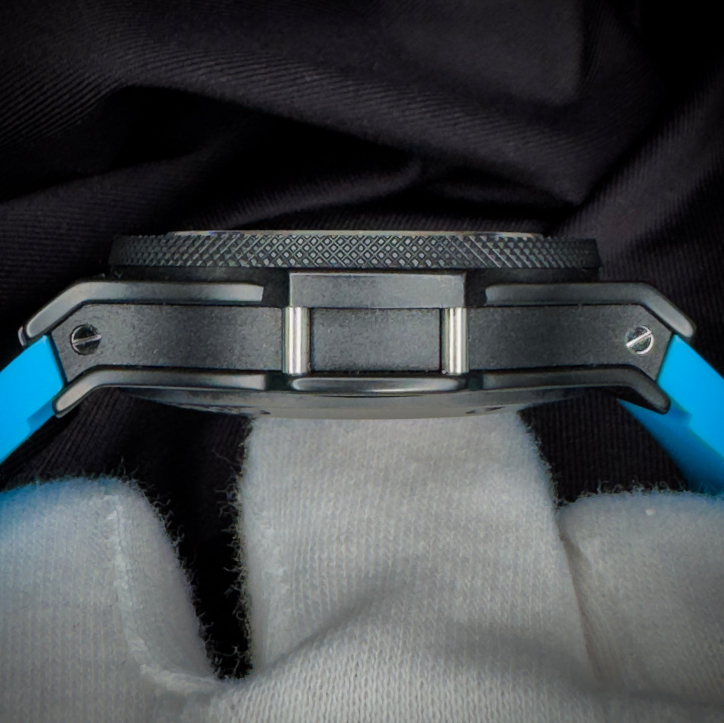 Hublot Big Bang Black Ceramic 44mm with Carbon Fiber Dial – Ref. 301.CI.1770.RX