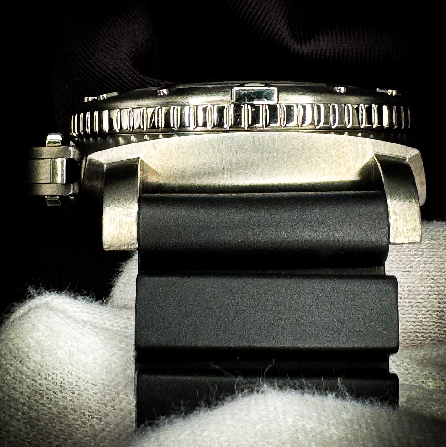 Panerai Submersible 2500M - Ref # PAM00364