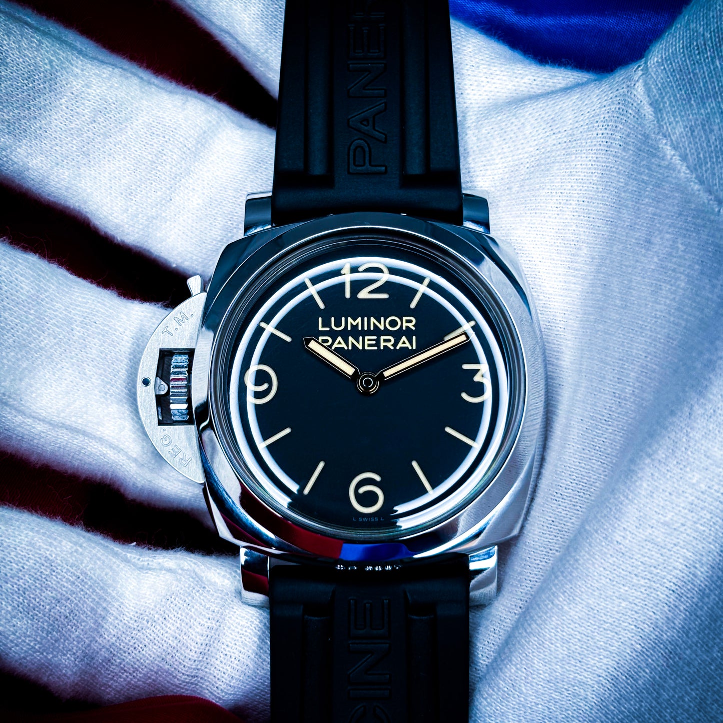 Panerai Luminor "Destro" - Ref # PAM00557