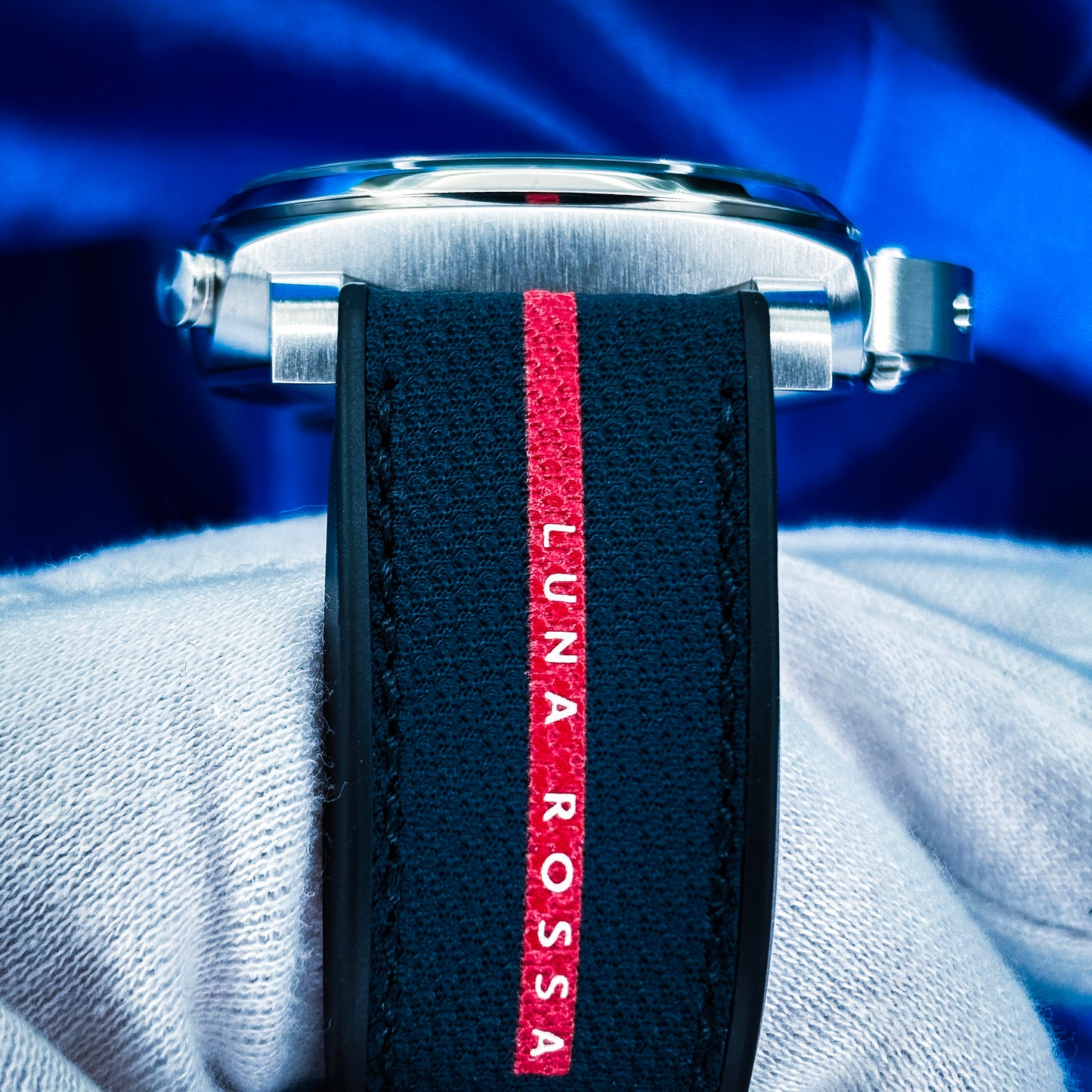 Panerai Luna Rossa 44mm - Ref # PAM01303