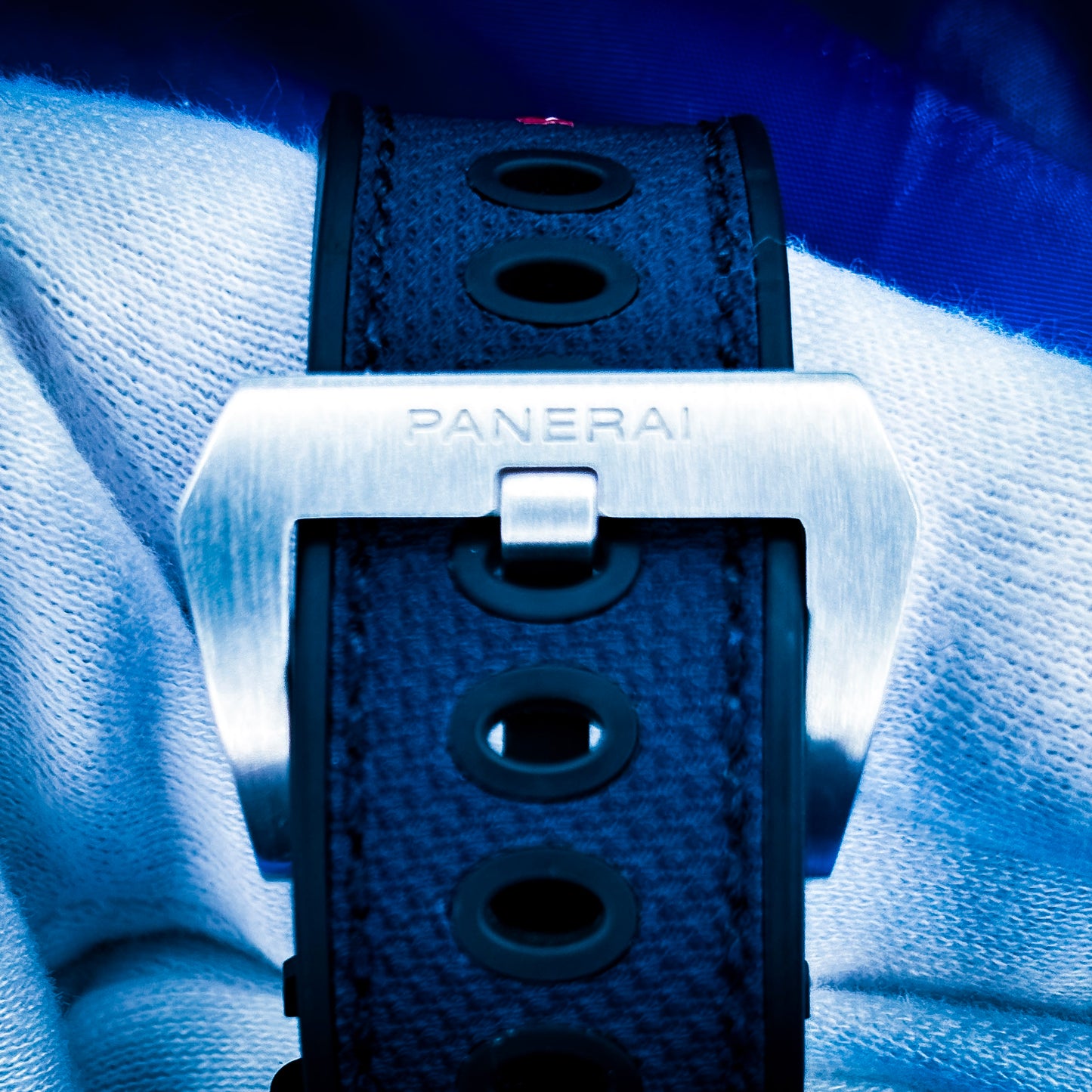 Panerai Luna Rossa 44mm - Ref # PAM01303