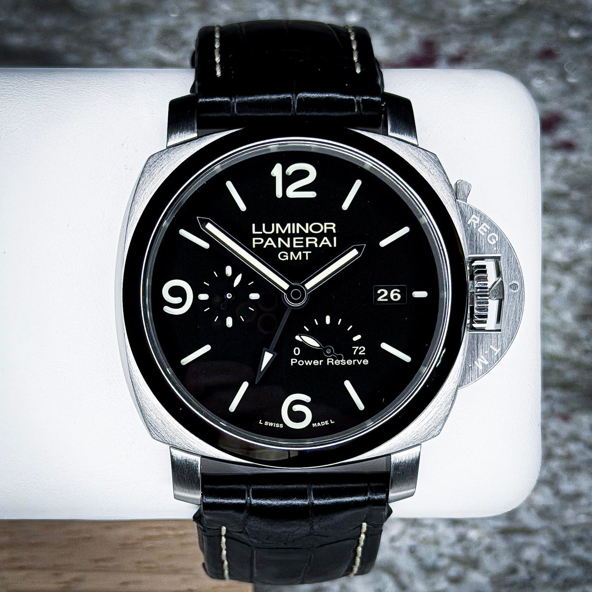 Panerai Luminor 1950 3 day GMT PAM00321