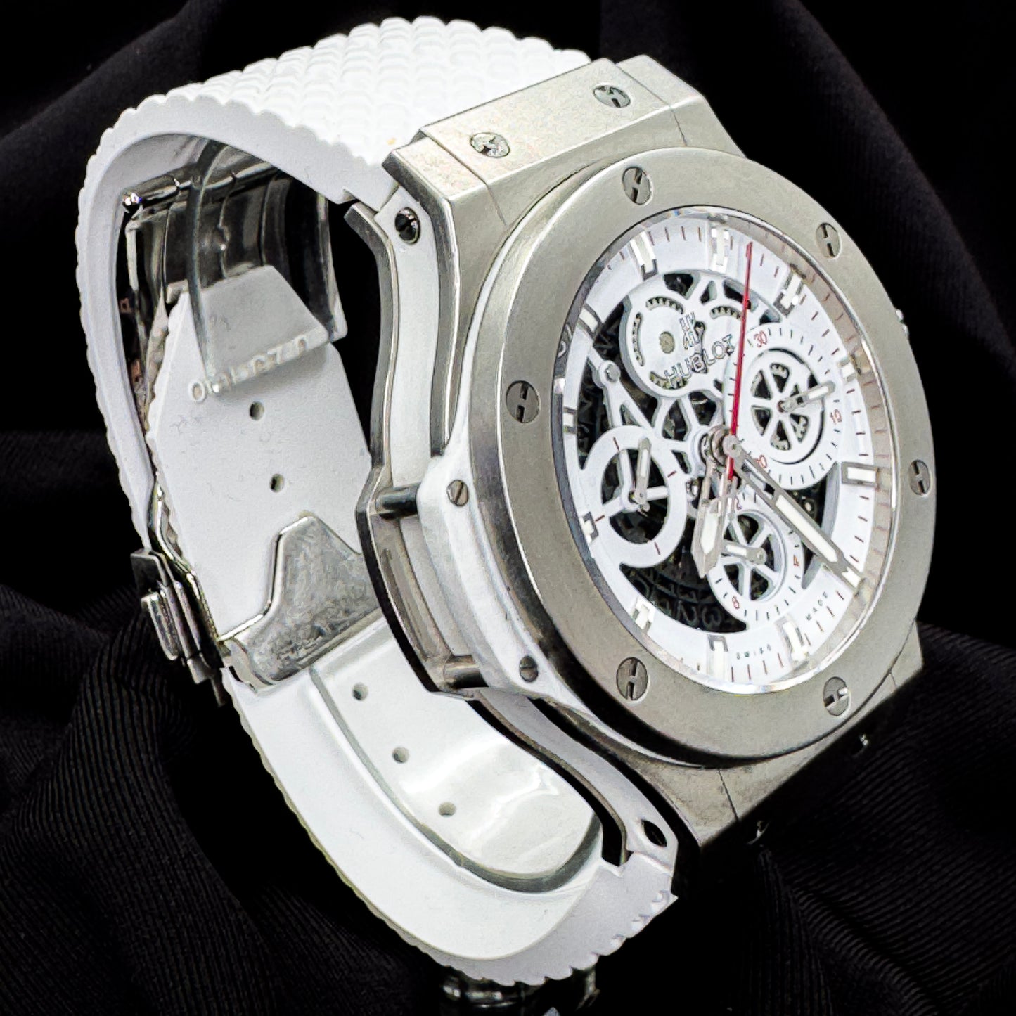 Hublot Big Bang Aero Bang “Switzerland & Japan” Limited Edition – Ref # 311.SE.2113.VR.JDR14
