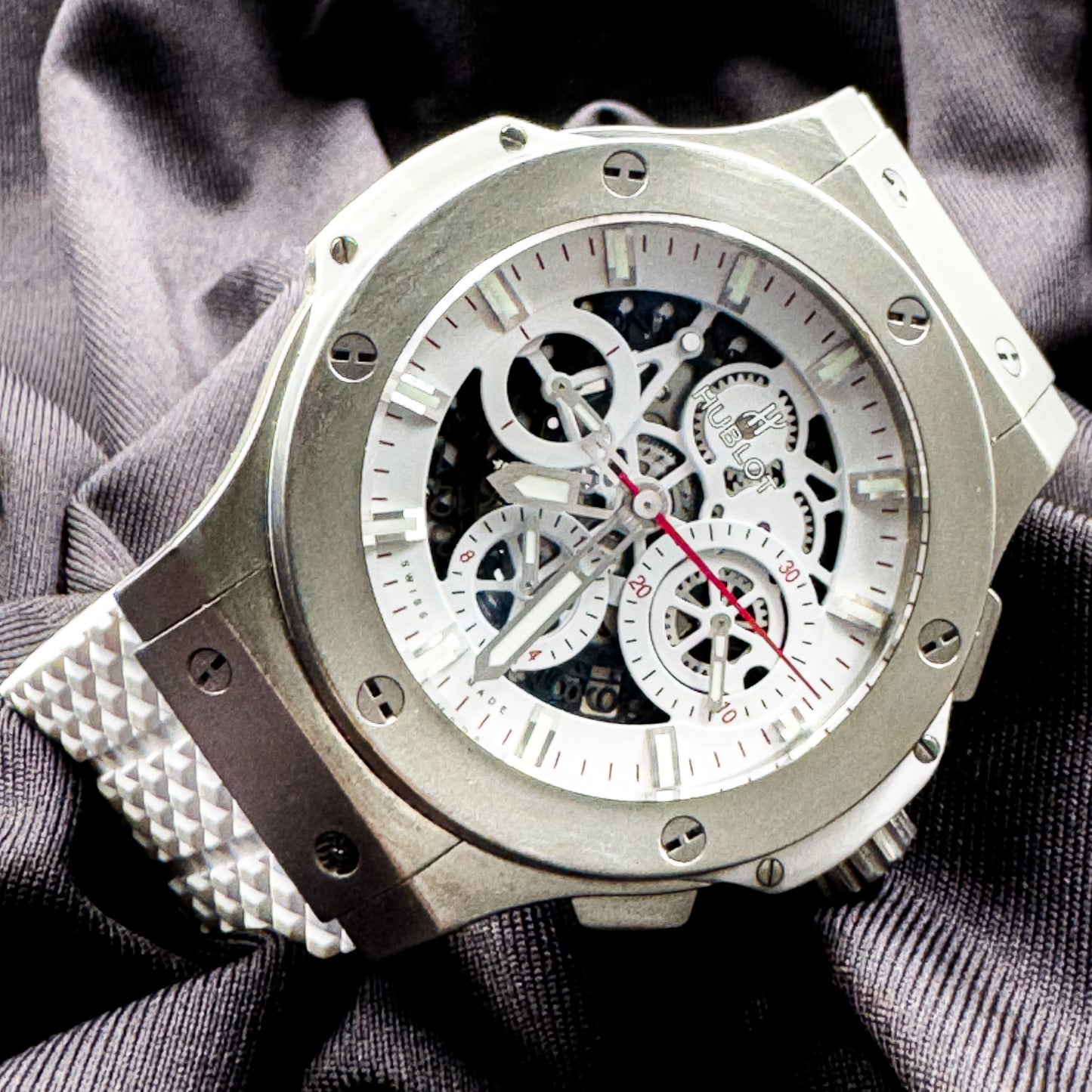 Hublot Big Bang Aero Bang “Switzerland & Japan” Limited Edition – Ref # 311.SE.2113.VR.JDR14