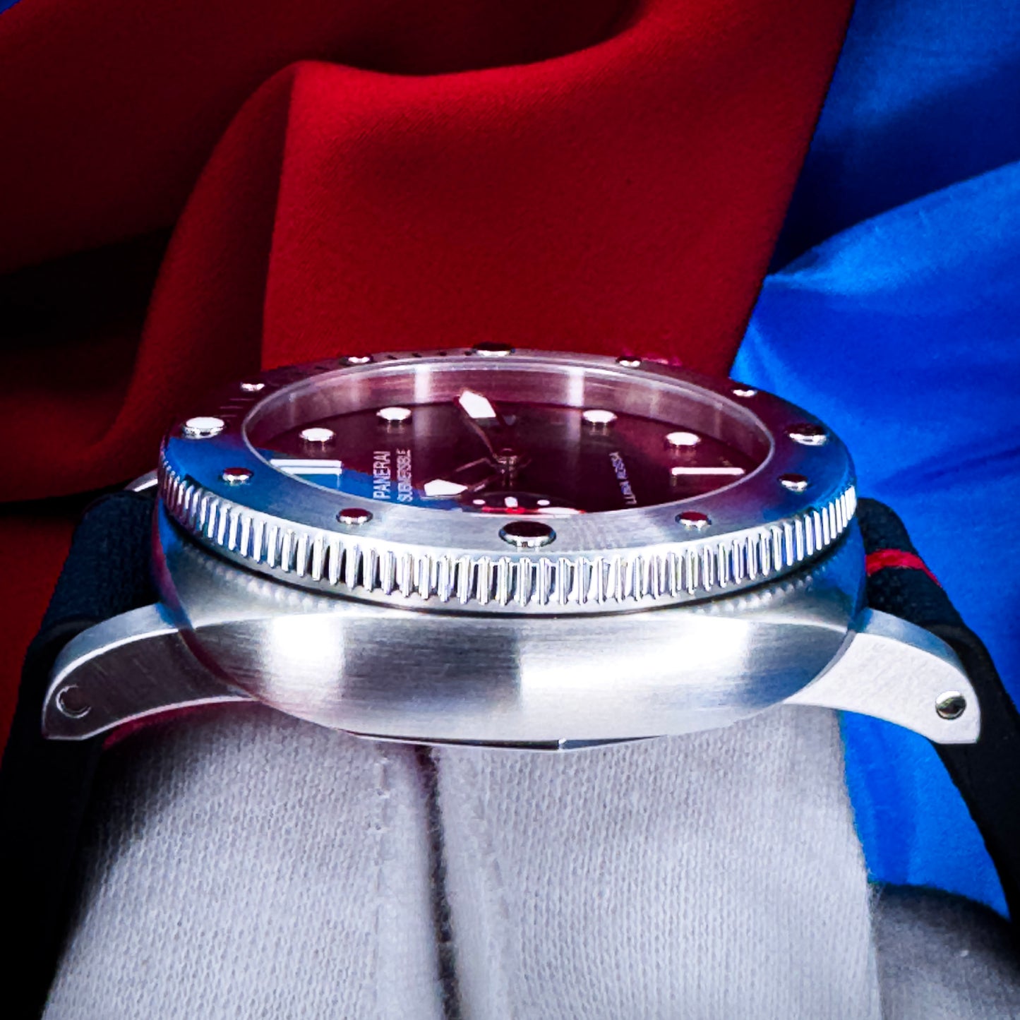 Panerai Luna Rossa 44mm - Ref # PAM01391