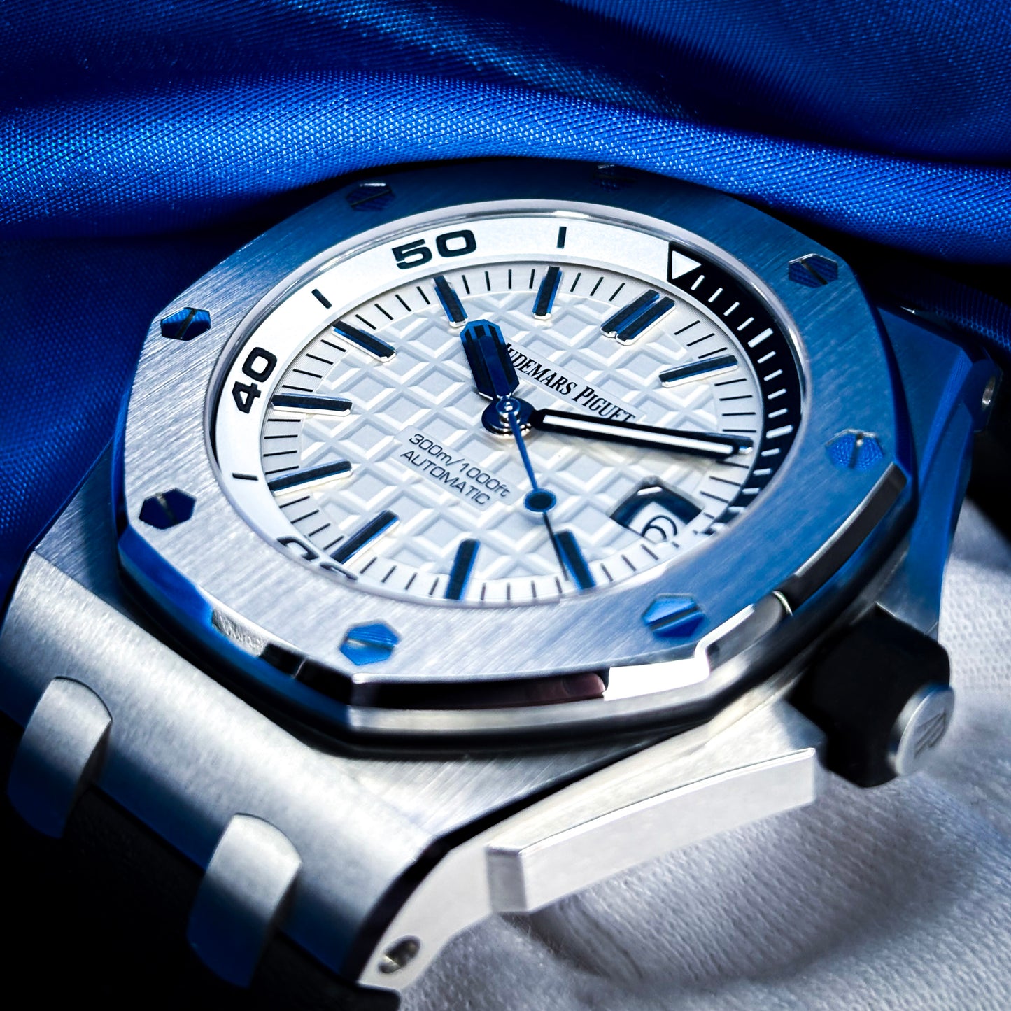 Audemars Piguet Royal Oak Offshore Diver – Ref. 15710ST.OO.A002CA.02