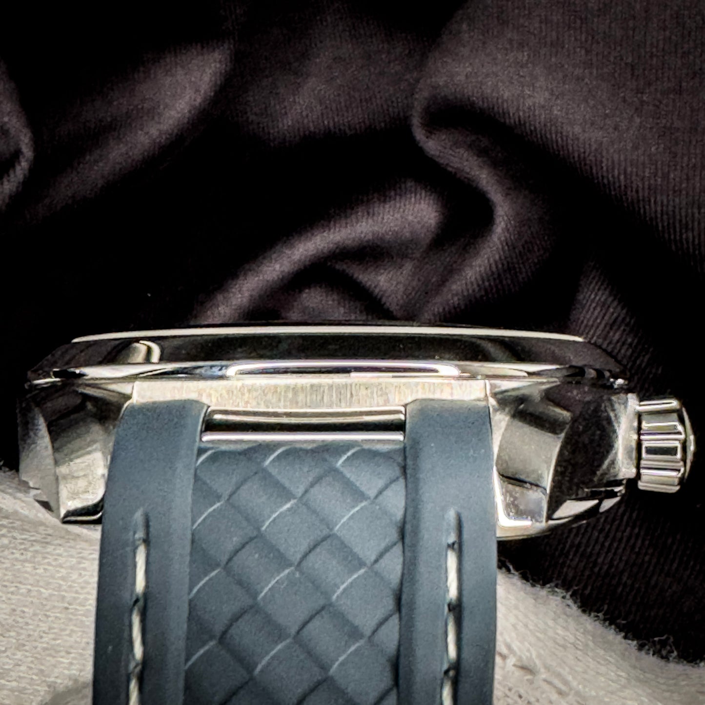 Omega Seamaster Aqua Terra 150M Small Seconds – Ref # 220.12.41.21.03.005