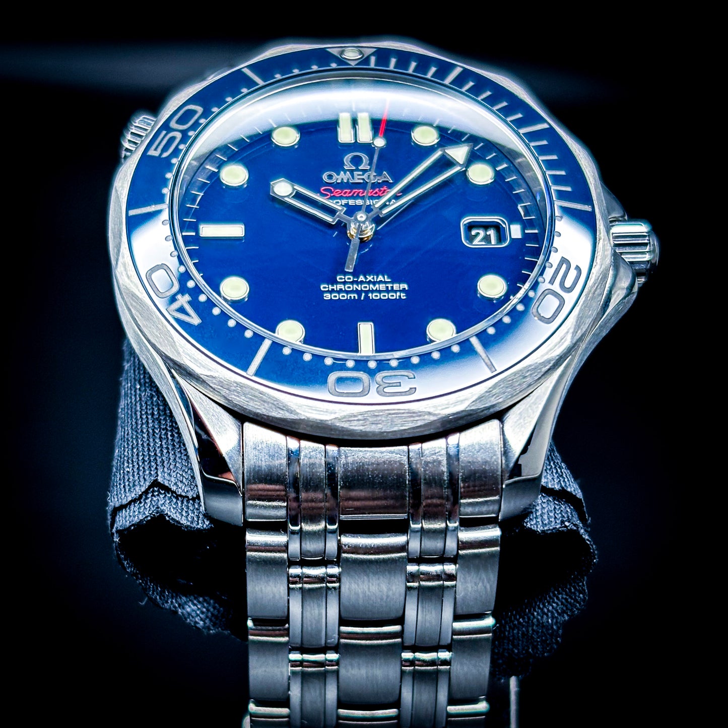 Omega Seamaster 300M Professional Diver - Ref # 212.30.41.20.03.001