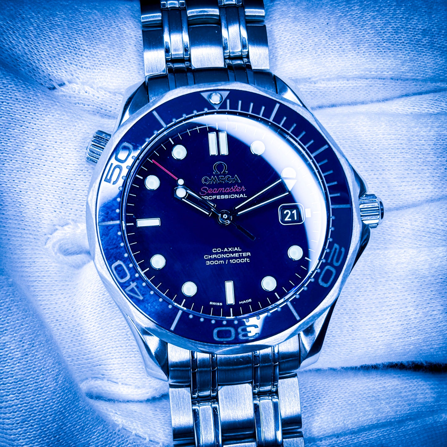 Omega Seamaster 300M Professional Diver - Ref # 212.30.41.20.03.001