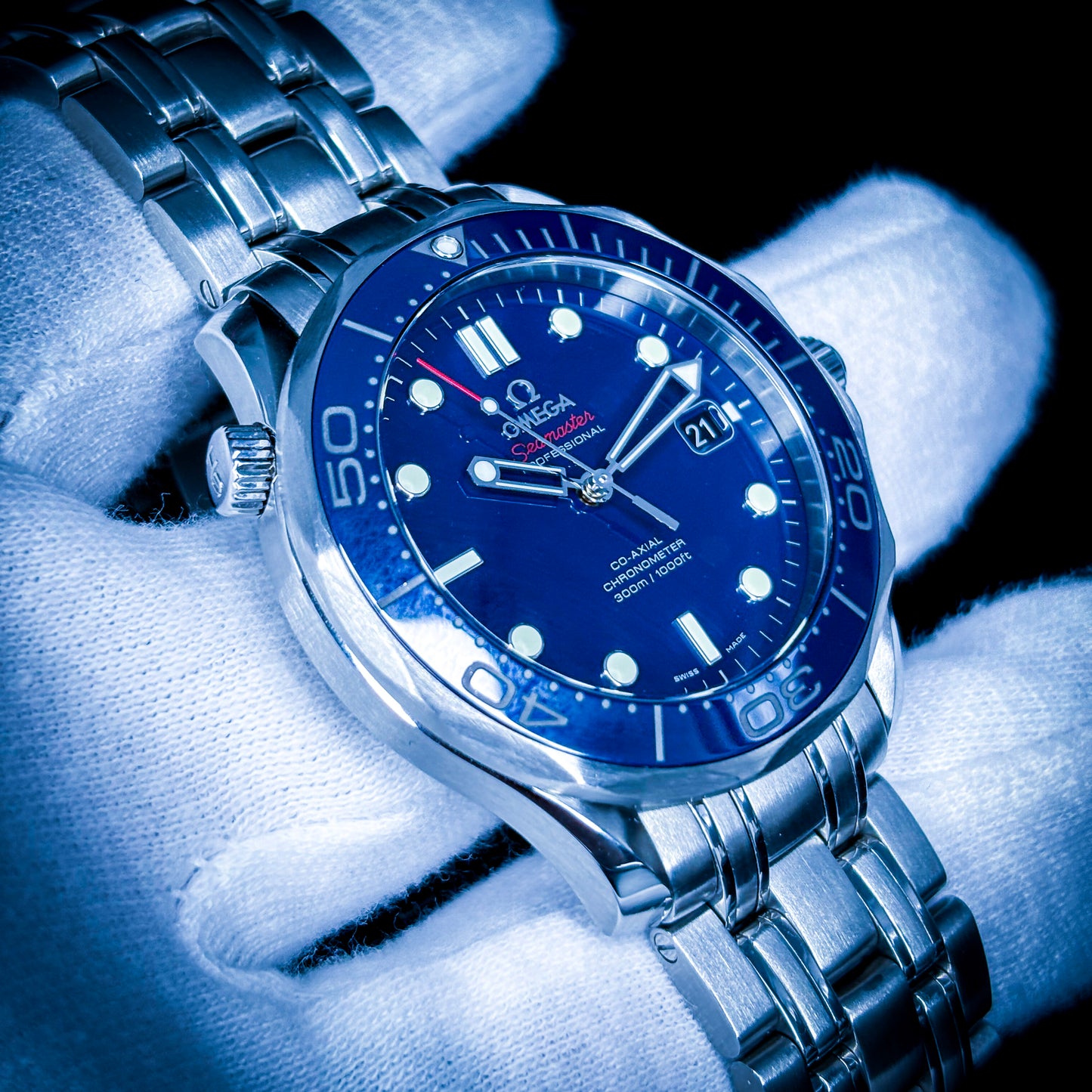 Omega Seamaster 300M Professional Diver - Ref # 212.30.41.20.03.001
