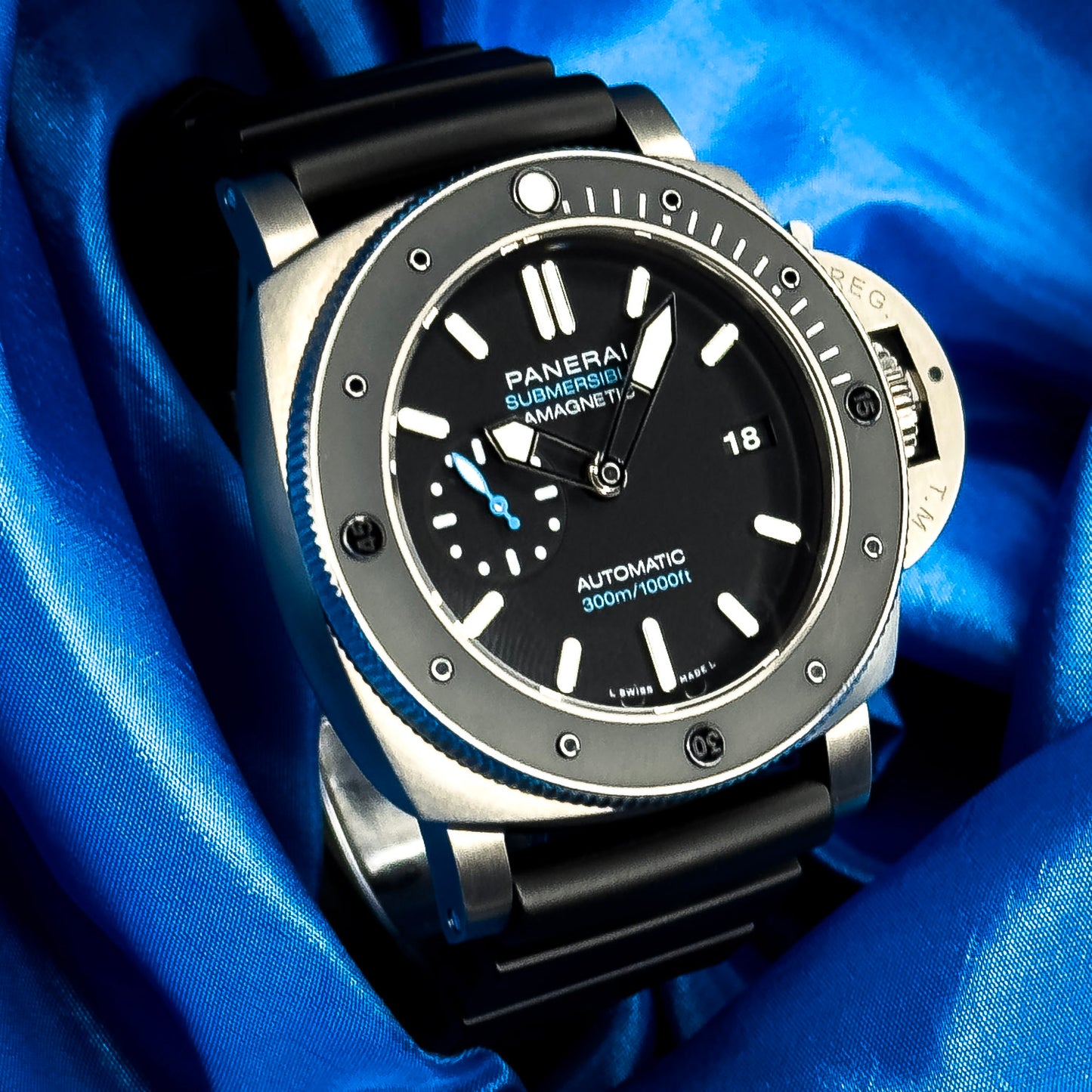 Panerai Submersible 47mm - Ref # PAM01389