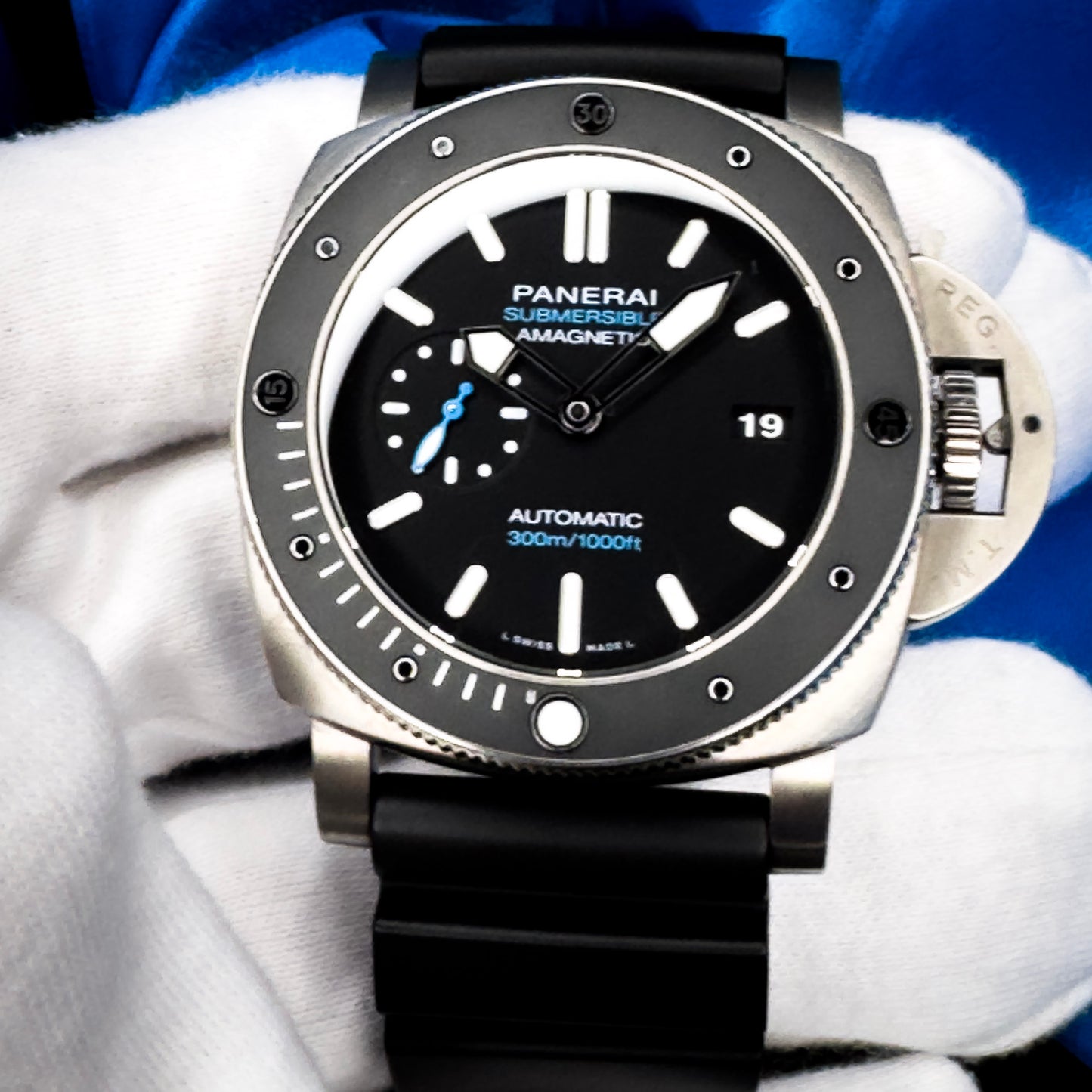 Panerai Submersible 47mm - Ref # PAM01389