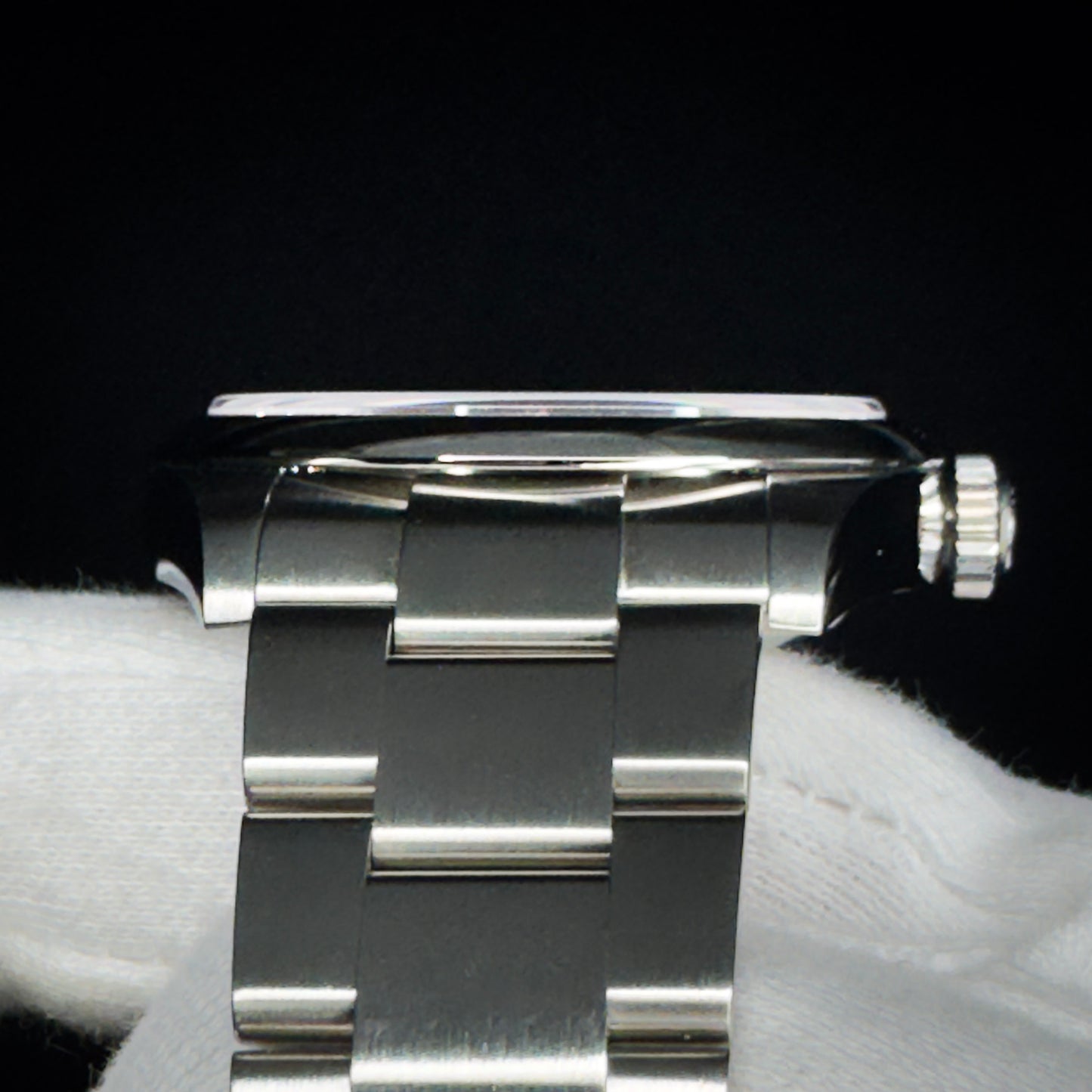 Rolex Oyster Perpetual 41mm Pistachio Dial New/Unworn - Ref # 134300