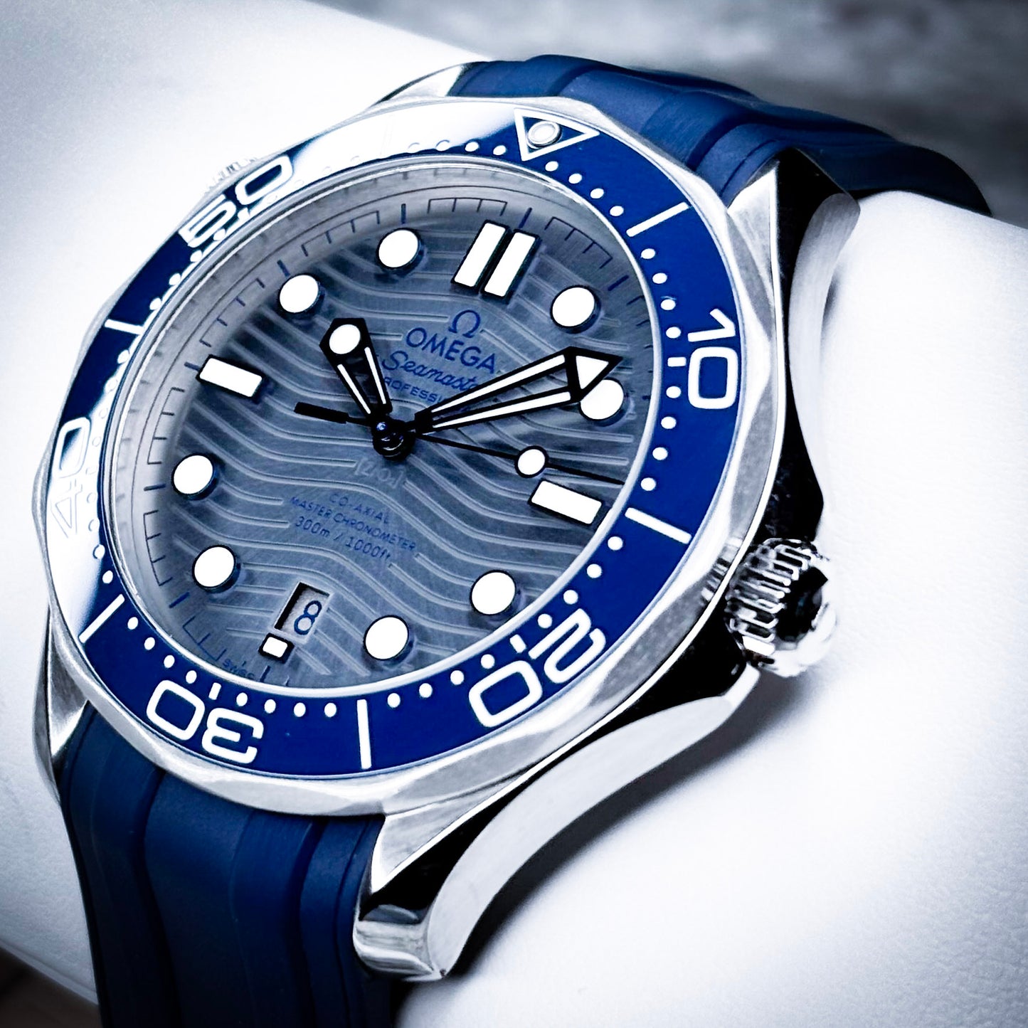 Omega Seamaster 300M Diver Gray Wave Dial Ref # 210.32.42.20.06.001