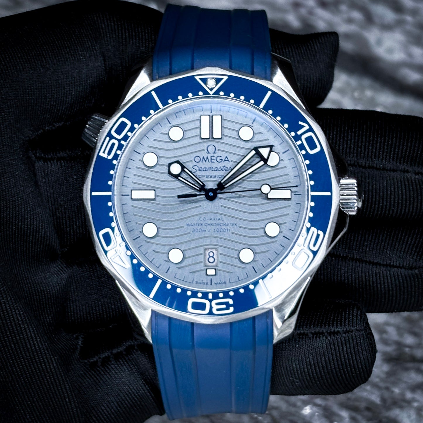 Omega Seamaster 300M Diver Gray Wave Dial Ref # 210.32.42.20.06.001