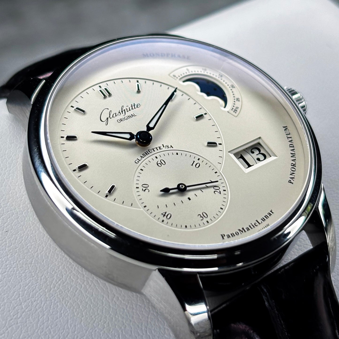 Glashütte Original PanoMaticLunar Moonphase Ref # 1-90-02-42-32-61