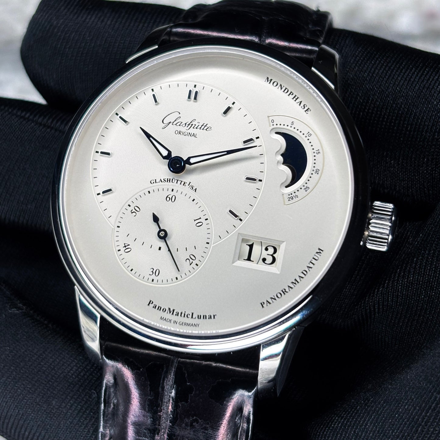 Glashütte Original PanoMaticLunar Moonphase Ref # 1-90-02-42-32-61