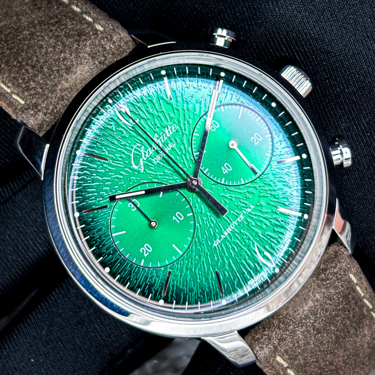 Glashütte Originals Sixties Chronograph Annual Edition Green Dial Ref # 1-39-34-05-22-04